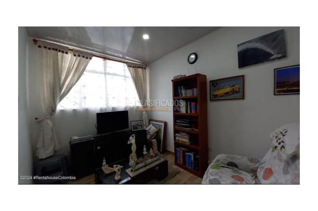 Casas, Venta, Bogotá - $1.200.000.000