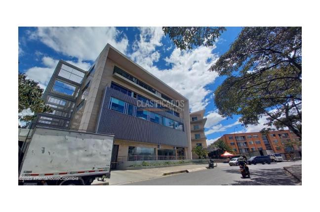 Oficinas y Consultorios, Alquiler en Bogotá