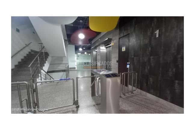 Oficinas y Consultorios, Alquiler en Bogotá