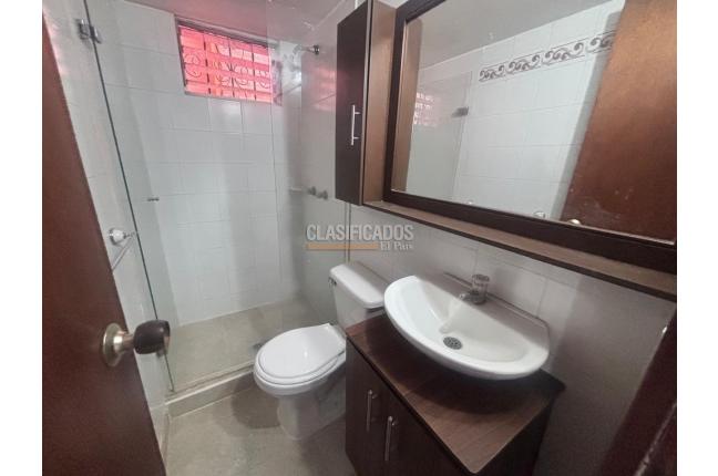 Apartamentos, Alquiler, La Hacienda - $2.100.000