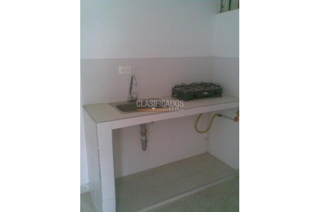 Apartaestudios, Alquiler, Nueva Base - $600.000