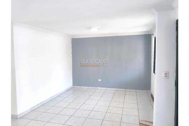 Casas, Alquiler, Nueva Granada - $2.500.000