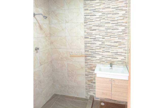 Casas, Alquiler, Nueva Granada - $2.500.000