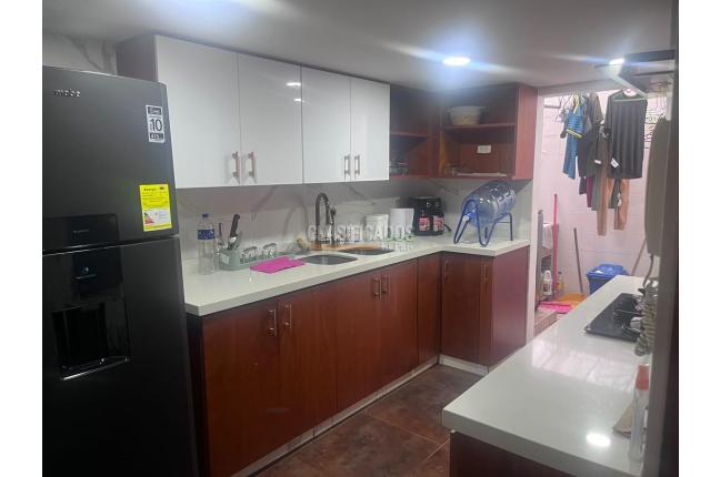 Casas, Venta, Álamos - $580.000.000