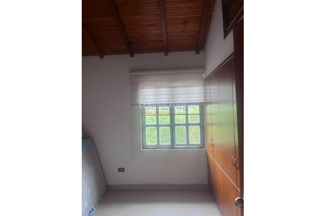 Casas, Venta, Álamos - $580.000.000