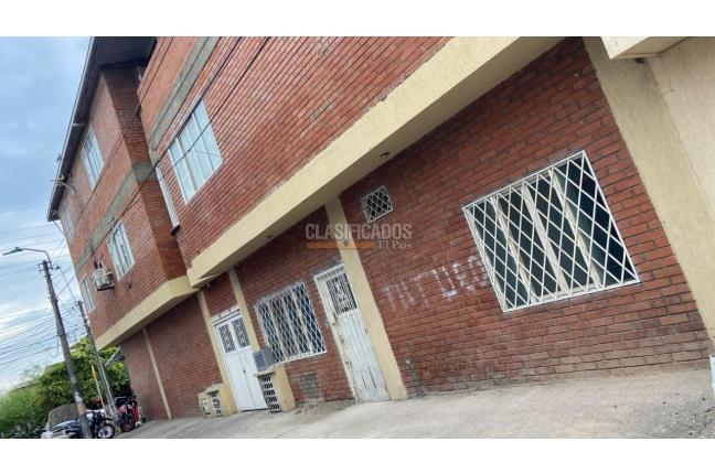 Locales y Bodegas, Alquiler en Nueva Floresta
