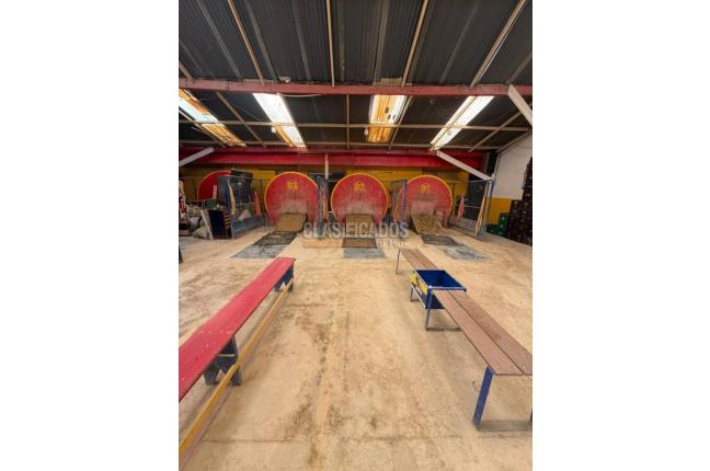 Locales y Bodegas, Alquiler, Bogotá - $8.000.000
