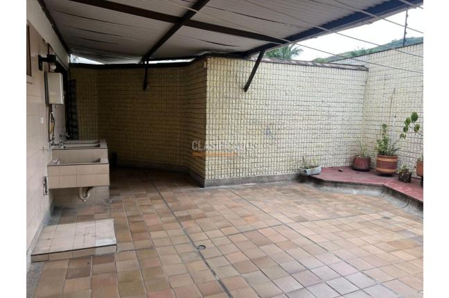 Apartamentos, Venta, Versalles - $485.000.000