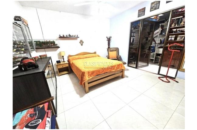 Casas, Venta, Prados del Norte - $790.000.000