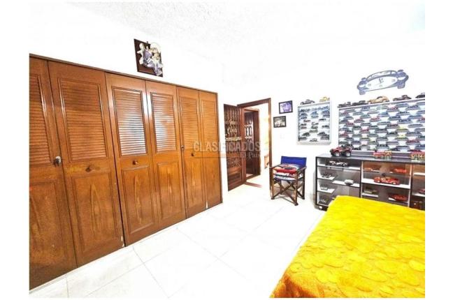 Casas, Venta, Prados del Norte - $790.000.000