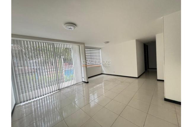 Apartamentos, Alquiler, El Bosque - $2.500.000