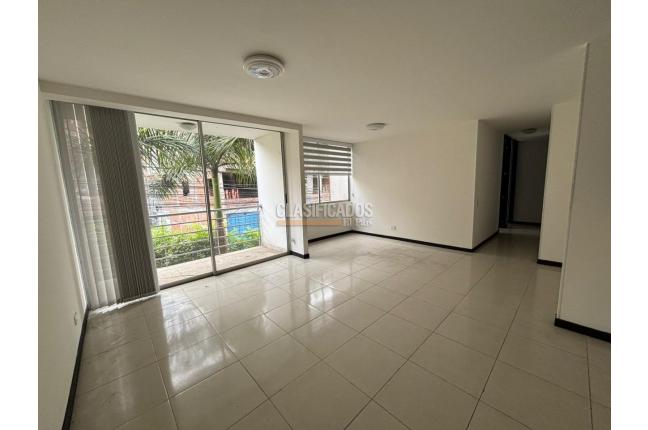 Apartamentos, Alquiler, El Bosque - $2.500.000