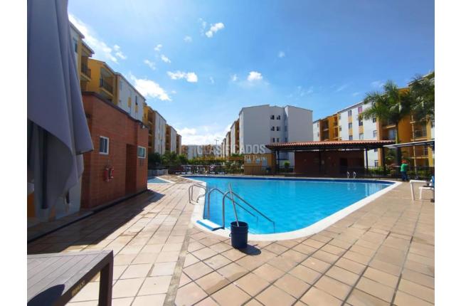 Apartamentos, Alquiler, Candelaria - $950.000