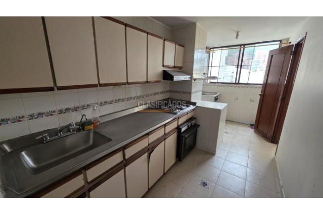 Apartamentos, Venta, Centenario - $350.000.000
