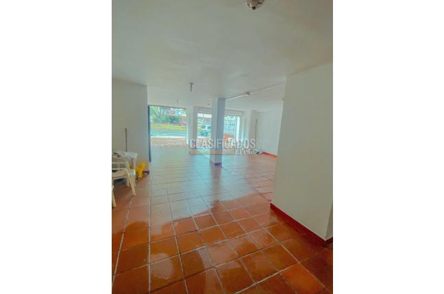 Locales y Bodegas, Alquiler, Camino Real - $5.000.000