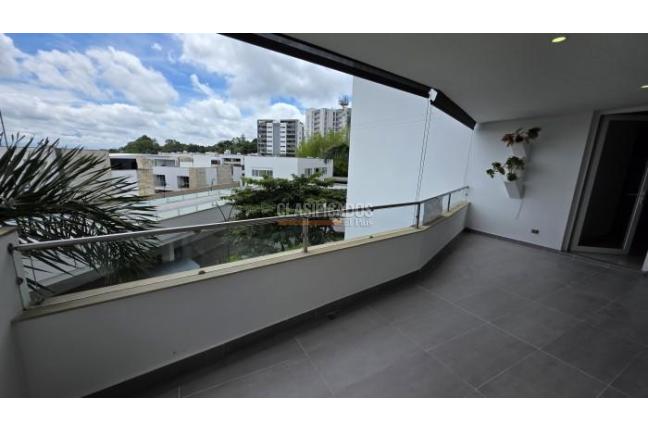 Apartamentos, Venta en Pance