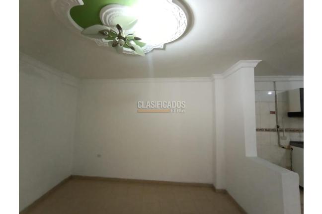 Apartamentos, Alquiler, Colseguros - $1.400.000