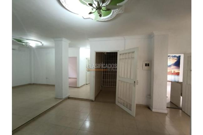 Apartamentos, Alquiler, Colseguros - $1.400.000