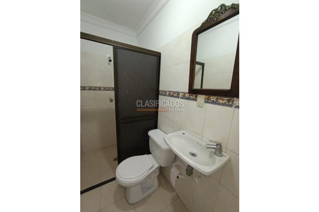 Apartamentos, Alquiler, Colseguros - $1.400.000