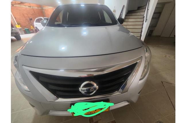 Nissan Versa 2019