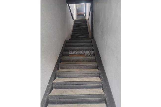 Locales y Bodegas, Venta, Bretaña - $800.000.000