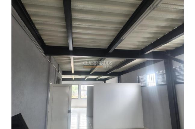 Locales y Bodegas, Venta, Bretaña - $800.000.000