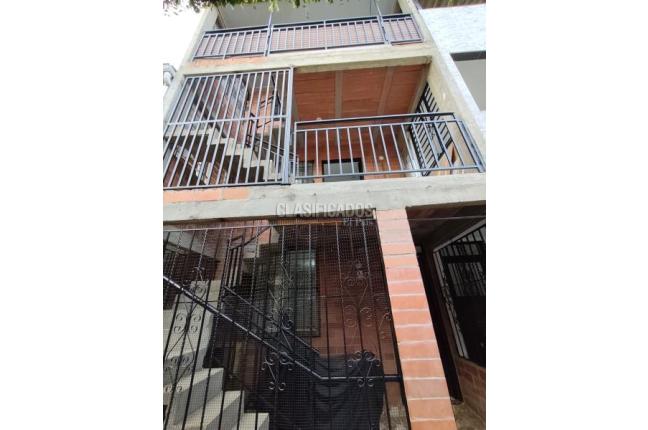 Casas, Venta en Ciudad Córdoba