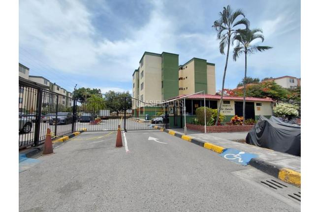 Apartamentos, Alquiler, Brisas de los Álamos - $1.800.000