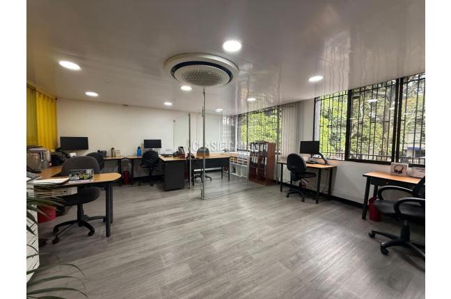 Oficinas y Consultorios, Alquiler, San Vicente - $10.000.000
