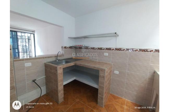 Apartamentos, Alquiler, Decepaz - $600.000