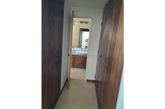 Apartamentos, Venta, Centenario - $420.000.000