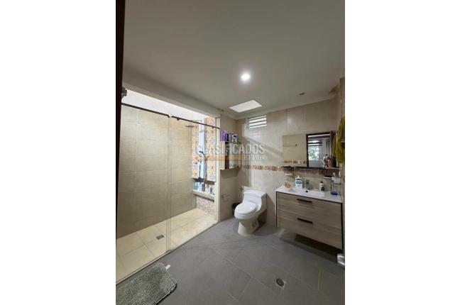 Casas, Venta, Bella Suiza - $2.400.000.000
