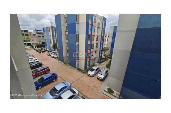 Apartamentos, Venta, Bogotá - $240.000.000