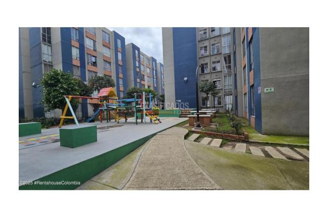 Apartamentos, Venta, Bogotá - $240.000.000