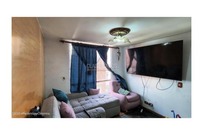 Apartamentos, Venta en Soacha