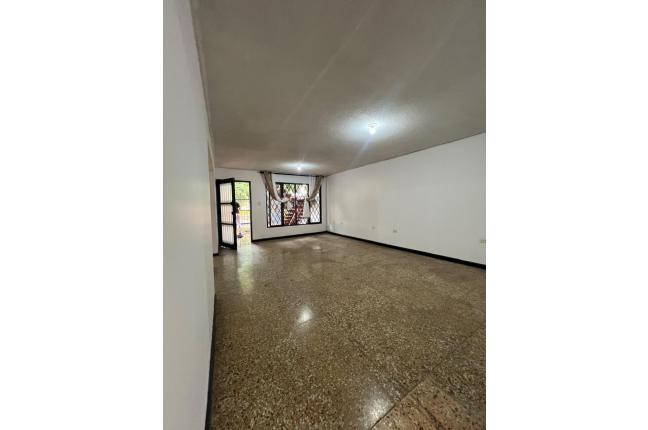 Casas, Alquiler en Santo Domingo