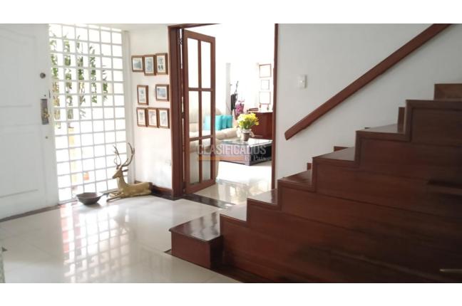 Casas, Venta en Santa Teresita