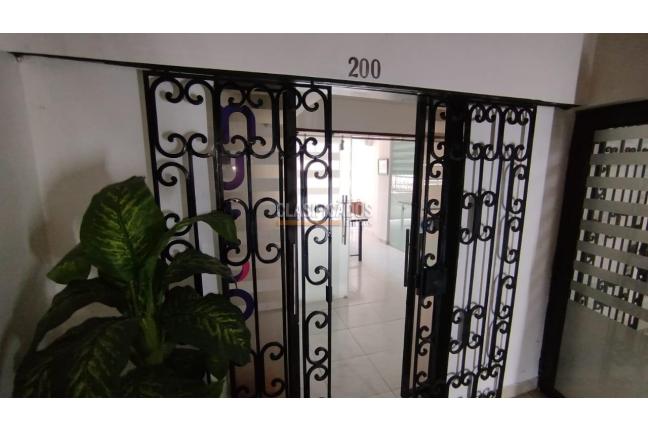 Oficinas y Consultorios, Alquiler, Versalles - $4.400.000