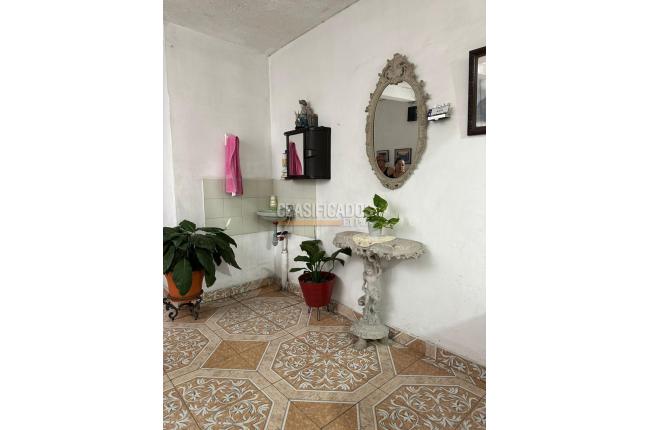 Casas, Venta, El Paraíso - $550.000.000
