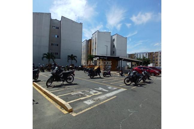 Apartamentos, Alquiler, Candelaria - $950.000