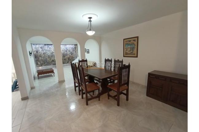 Casas, Venta en Prados del Norte