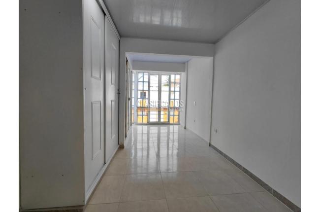 Apartamentos, Alquiler, Candelaria - $750.000