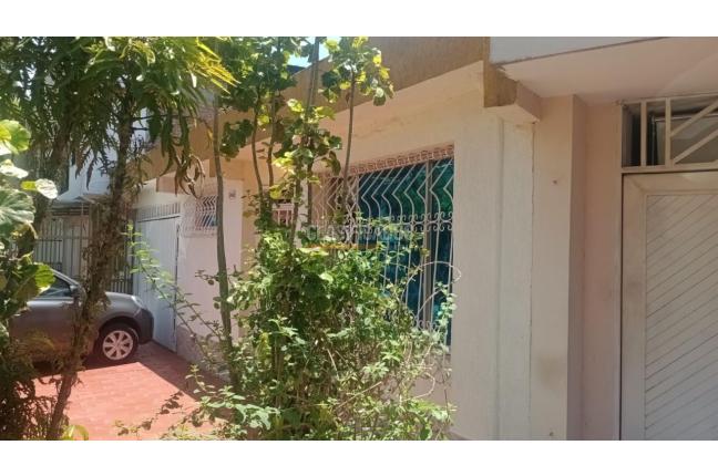 Casas, Venta en Camino Real