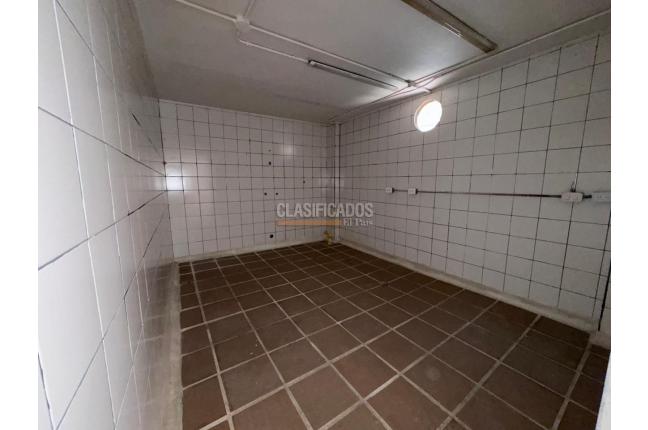 Oficinas y Consultorios, Alquiler, Santa Mónica Residencial - $2.500.000