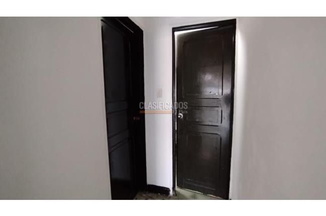 Locales y Bodegas, Alquiler, Alfonso López - $1.800.000