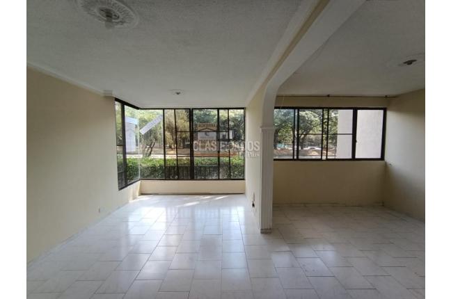 Apartamentos, Alquiler, Ciudad Jardín - $1.800.000