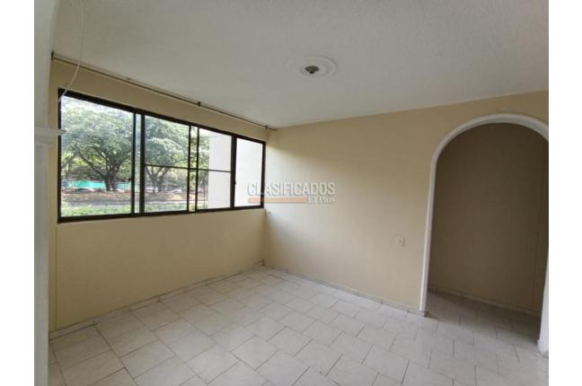 Apartamentos, Alquiler, Ciudad Jardín - $1.800.000