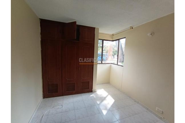 Apartamentos, Alquiler, Ciudad Jardín - $1.800.000