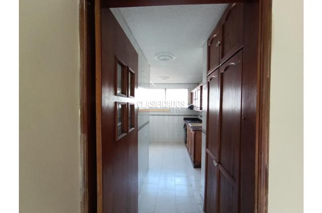 Apartamentos, Alquiler, Ciudad Jardín - $1.800.000