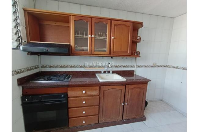Apartamentos, Alquiler, Ciudad Jardín - $1.800.000
